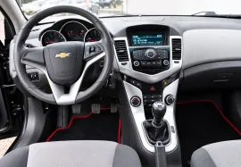 Cruze LS Limo. *KLIMA+PDC+NAVI+FREISPRECH*, Schwarz, 2012, Foto 31 von 27