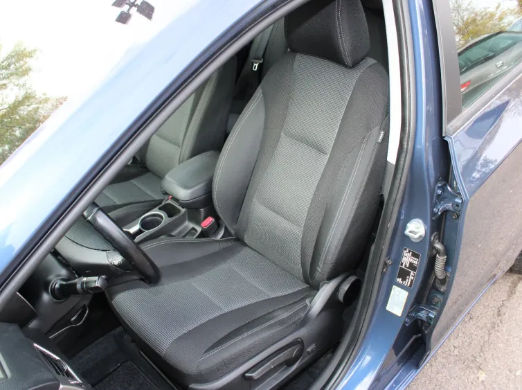 i30 cw blue Trend *KLIMA+TEMPOMAT+PDC+AHK*, Blau, 2018, Foto 14 von 30