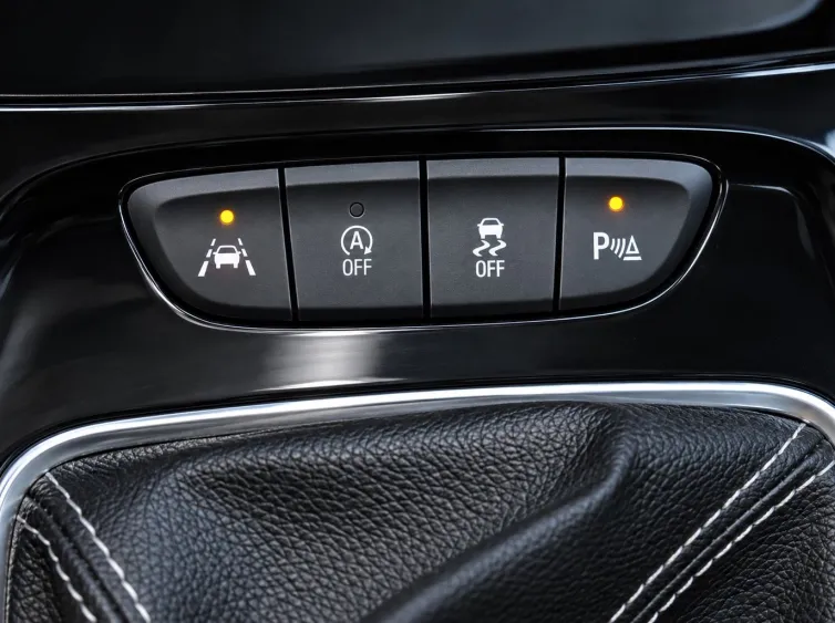 Astra K Sports Tourer *NAVI+DAB+PDC+LED+TEMPOM.*, Weiß, 2020, Foto 22 von 29