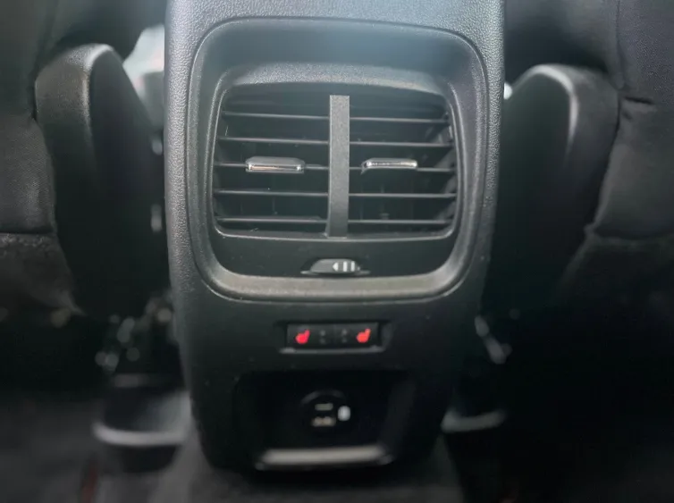 Kuga ST-Line Sitz&Lenkhz+LED+Klimaaut+HEADUP, Schwarz, 2022, Foto 27 von 34