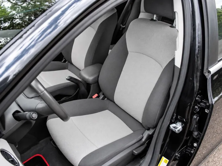Cruze LS Limo. *KLIMA+PDC+NAVI+FREISPRECH*, Schwarz, 2012, Foto 15 von 27