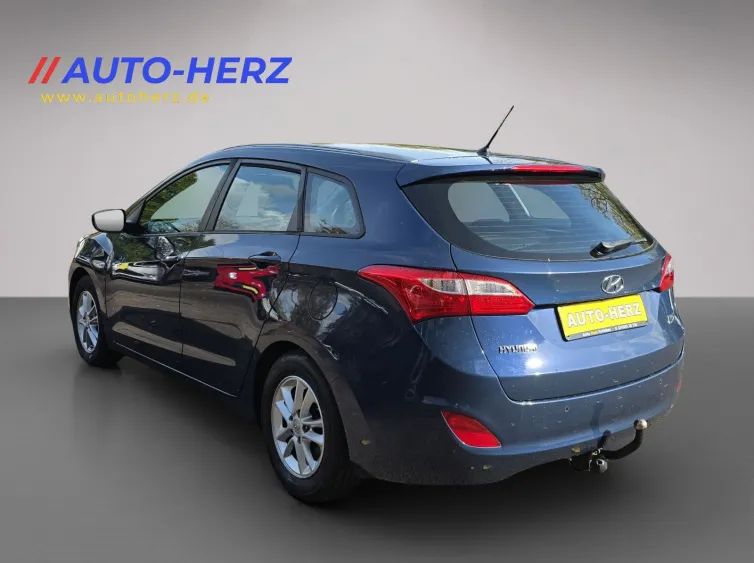 i30 cw blue Trend *KLIMA+TEMPOMAT+PDC+AHK*, Blau, 2018, Foto 10 von 30