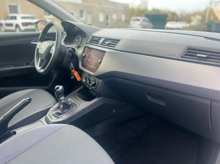 Ibiza Style 5-Trg+Klima+PDC+Navi+Sitzheizung, Weiß, 2021, Foto 18 von 28