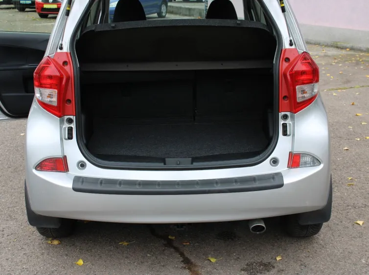 Trezia Active Sport *1.HAND+KLIMA+AHK*, Silber, 2014, Foto 25 von 26