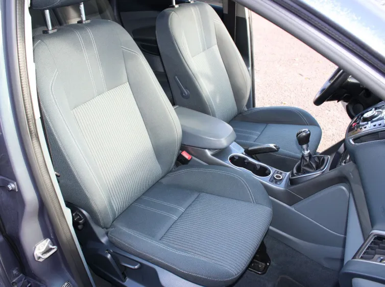 C-Max C-MAX Titanium*XENON+NAVI+PANORAMA+PDC*, Grau, 2013, Foto 13 von 31