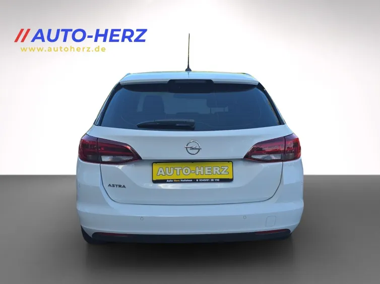 Astra K Sports Tourer *NAVI+DAB+PDC+LED+TEMPOM.*, Weiß, 2020, Foto 11 von 29