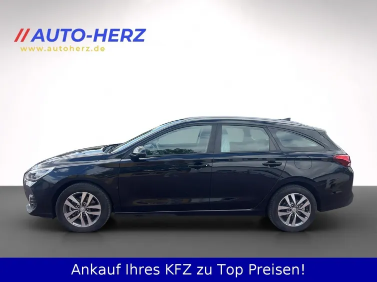 i30 Kombi Trend AUTOMATIK+Sitz&Lenkhz+LED+Navi, Schwarz, 2019, Foto 4 von 28