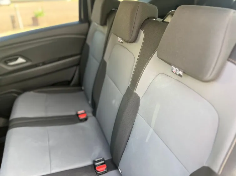 Jogger Extreme 7-SITZE+Navi+PDC+Klimaauto+LEDER, Schwarz, 2025, Foto 20 von 33