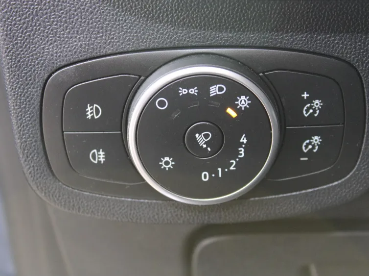 Fiesta ST-Line X Hybrid *Klimaaut+Sitz&Lenkradh*, Blau, 2021, Foto 19 von 34