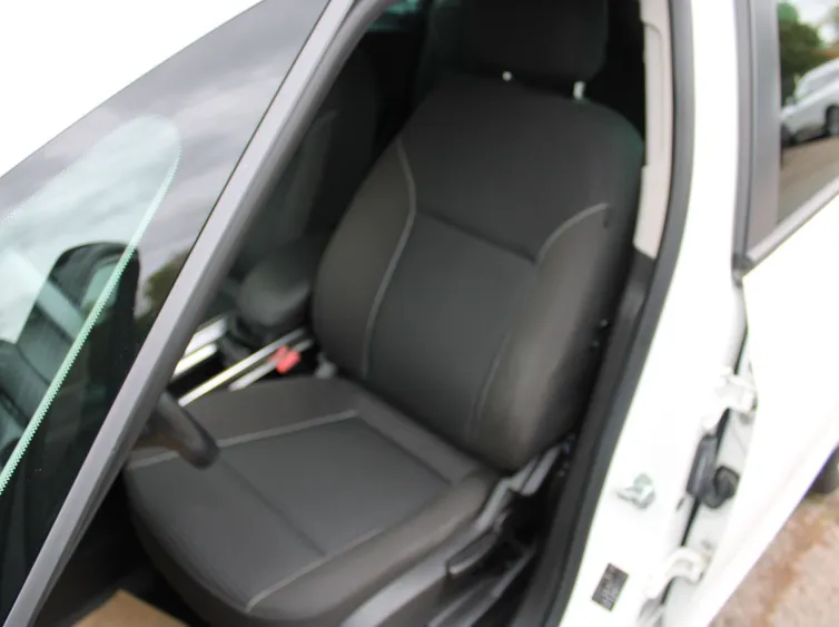 Zafira C Tourer Drive *KLIMAAUT.+SITZ&LENKRADH.*, Weiß, 2016, Foto 14 von 30