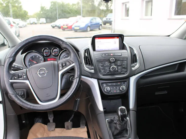 Zafira C Tourer Drive *KLIMAAUT.+SITZ&LENKRADH.*, Weiß, 2016, Foto 17 von 30