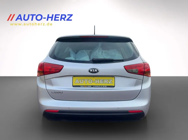 cee'd Sportswagon Klima+PDC+Sitz&Lenkradhzg+Navi, Silber, 2013, Foto 10 von 29
