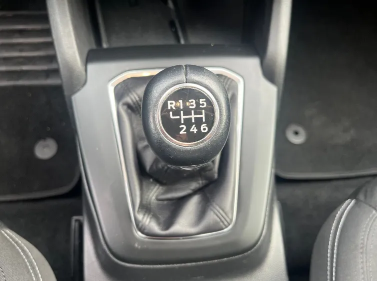 Focus Turnier Titanium Sitzheiz+PDC+Klimaau+LED, Silber, 2022, Foto 25 von 33