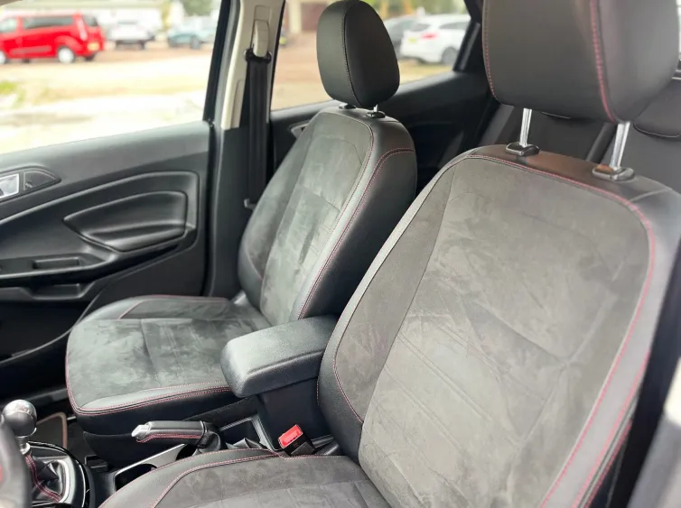 EcoSport ST-Line X Alcantara+LED+Sitz&Lenkhz+PDC, Schwarz, 2022, Foto 19 von 32